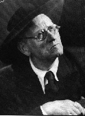Fritz Höger, 1947

(Abb. aus: Fuchs-Belhamri, E. und Scholz, Kai-Uwe: Der Architekt Fritz

Höger, 1997, S. 18.)