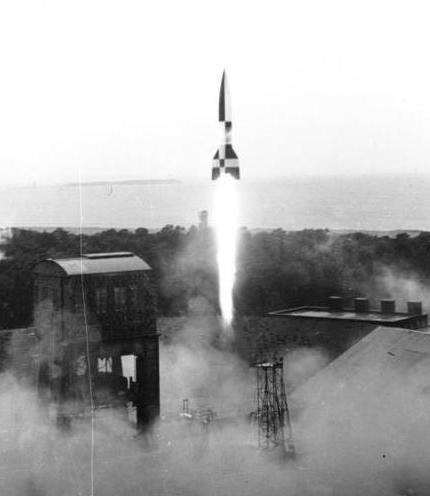 Start einer V2-Rakete